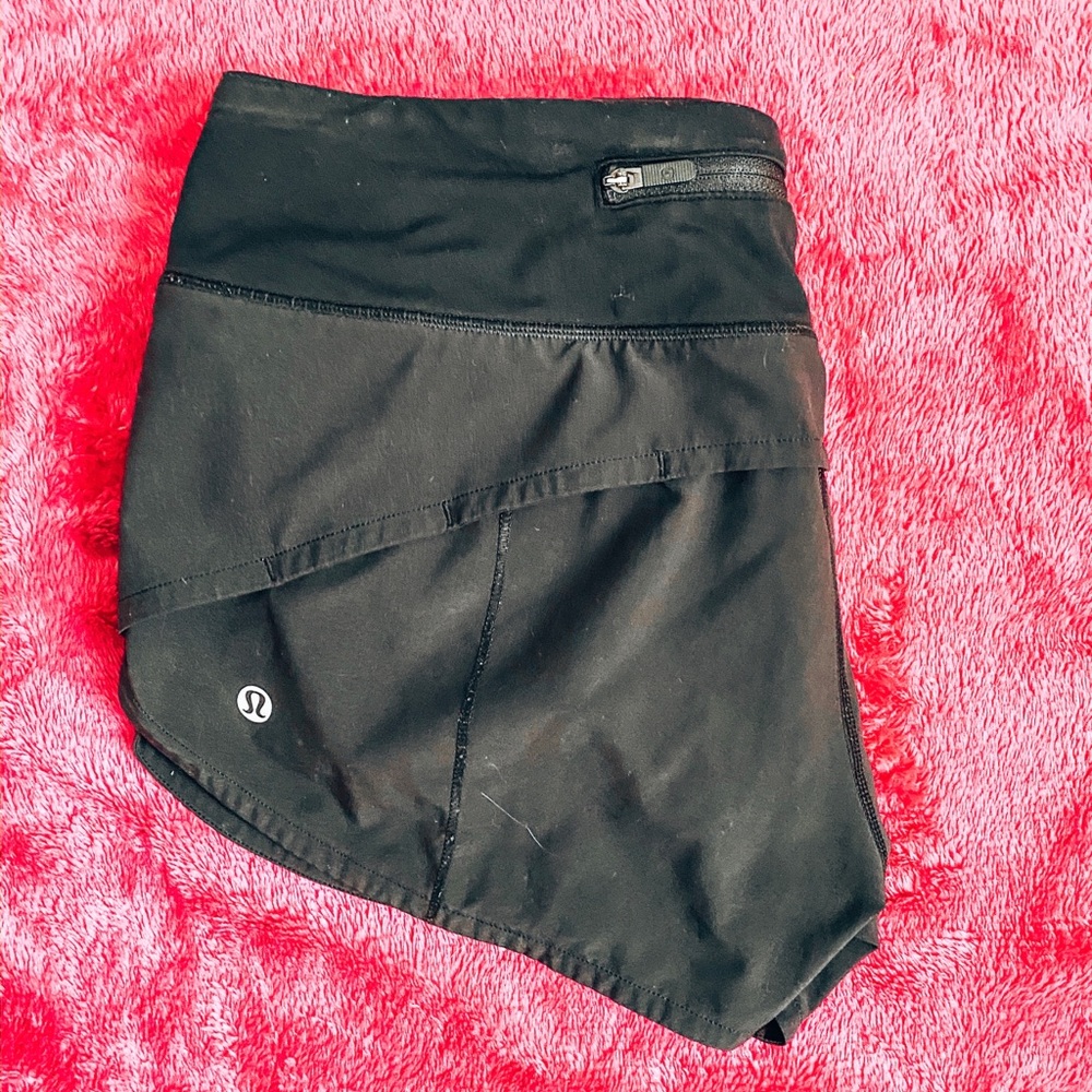 Black lululemon shorts